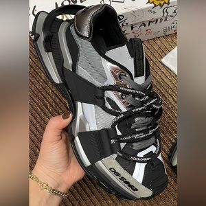 Dolce and Gabbana Space Sneaker 42